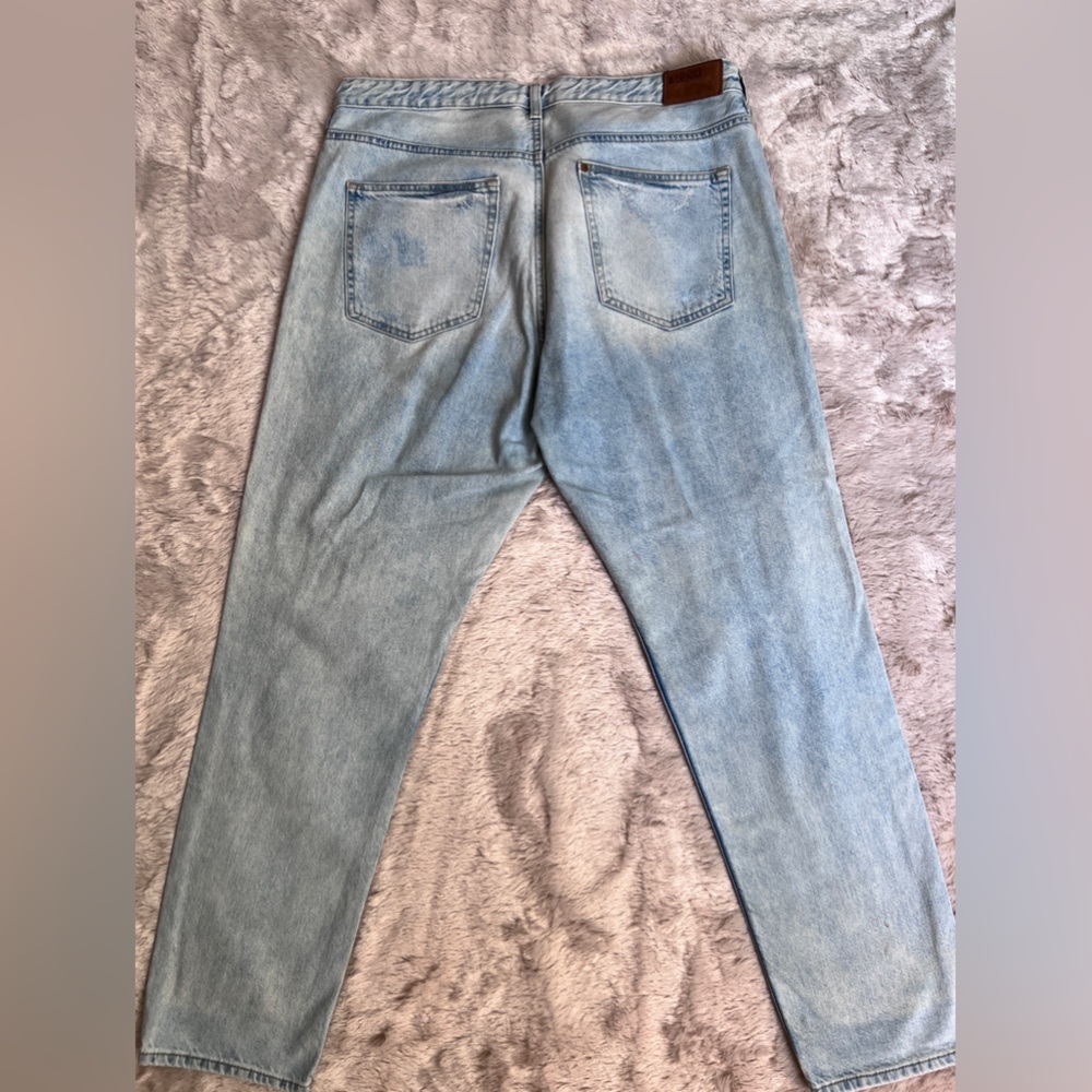Jeans - Picture 6 of 7